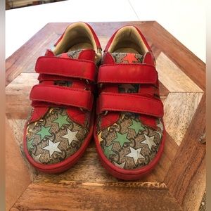 Girls Gucci Shoes - size 11 (euro 28)